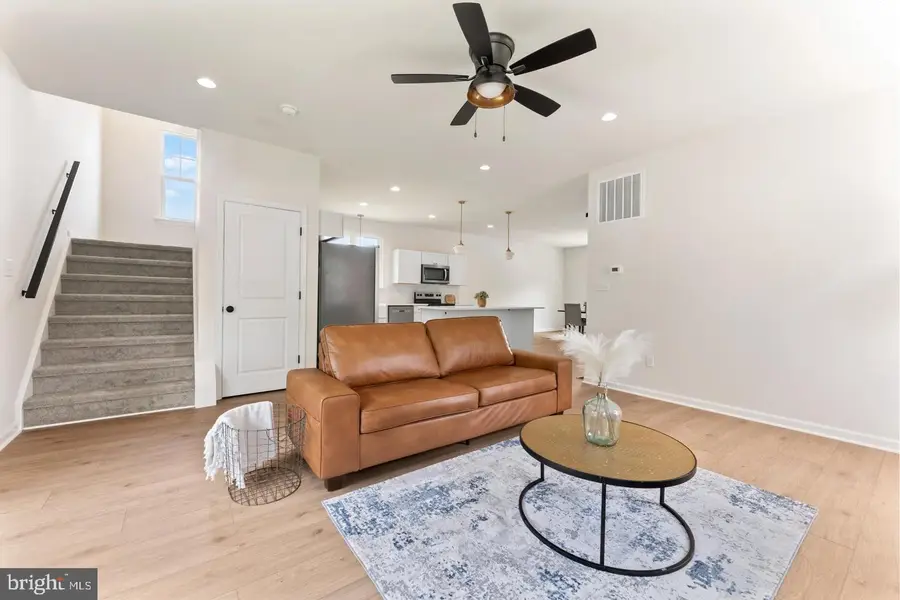203 Jett Dr, Fredericksburg, VA 22405 - #3