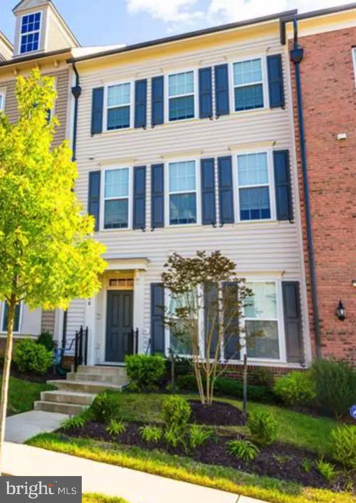 207 Almond Dr, Stafford, VA 22554 - #1