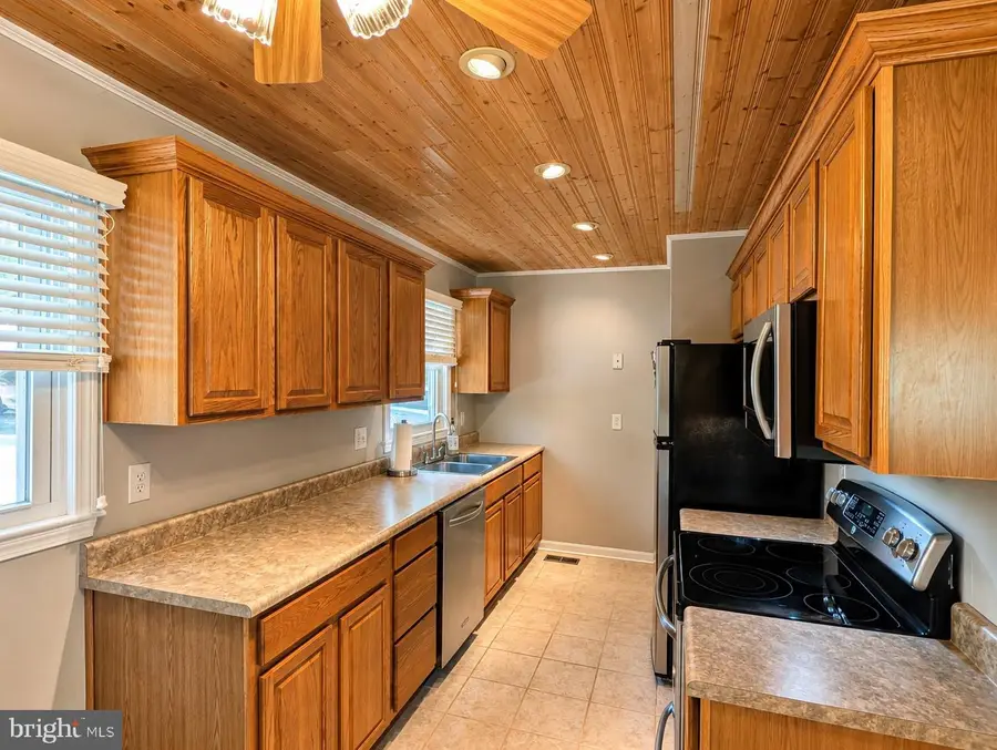 1404 Forbes St, Fredericksburg, VA 22405 - #3