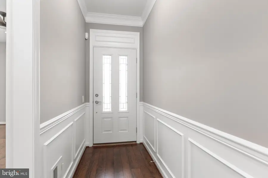 128 Castle Hill Dr, Fredericksburg, VA 22406 - #2