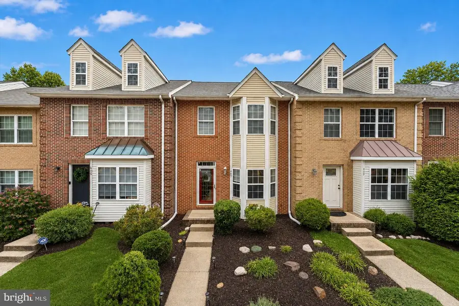407 Lakeview Ct, Stafford, VA 22554 - #2