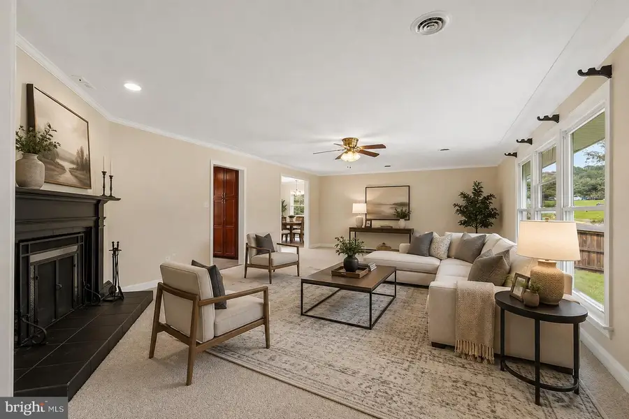 1685 Brooke Rd, Stafford, VA 22554 - #3