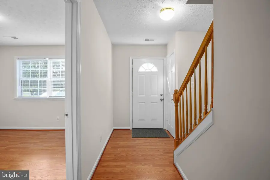 506 Kensington Dr, Fredericksburg, VA 22405 - #3
