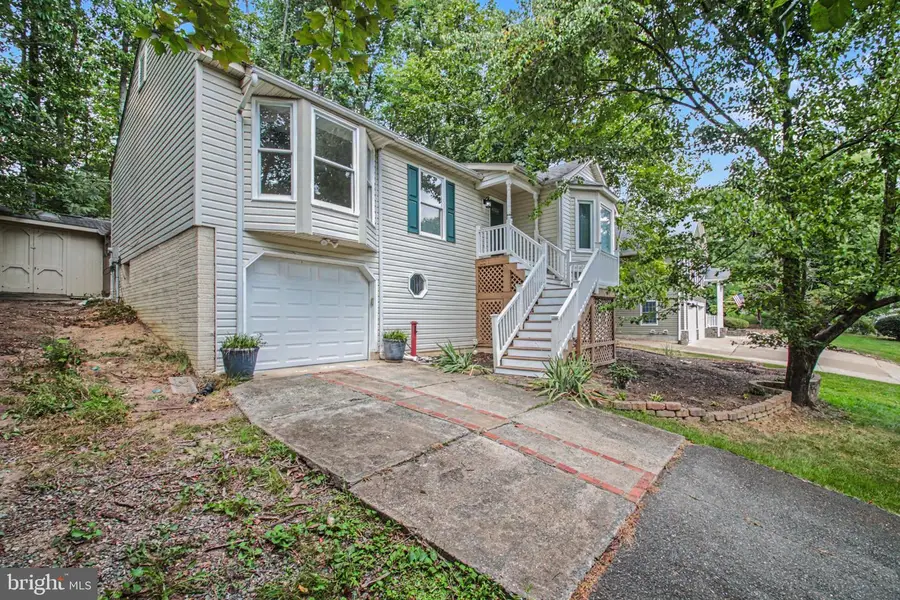 2411 Harpoon Dr, Stafford, VA 22554 - #2