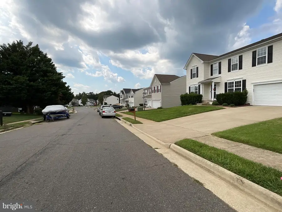 5 Shale Ct, Fredericksburg, VA 22406 - #2