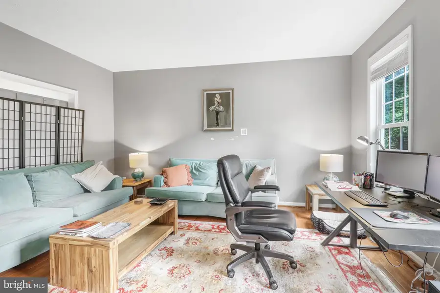 53 Goodwin St, Fredericksburg, VA 22406 - #3