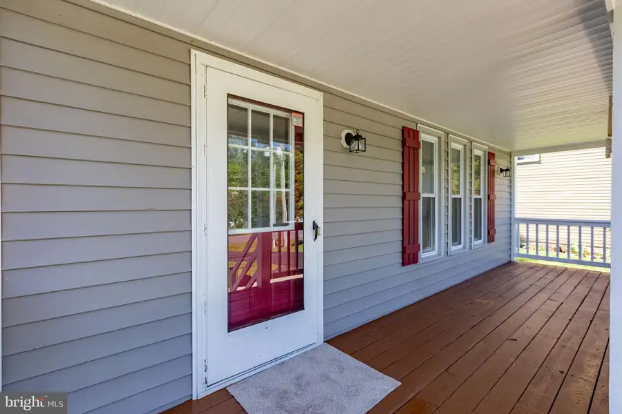 3208 Aquia Dr, Stafford, VA 22554 - #3
