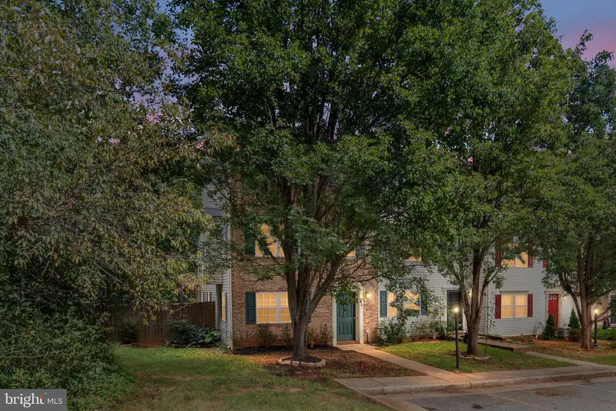 210 Charles St, Fredericksburg, VA 22405 - #3