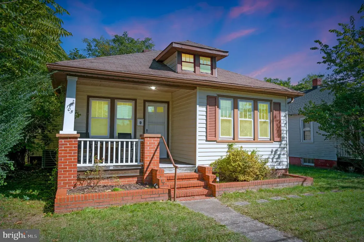 105 Chatham St, Fredericksburg, VA 22405 - #1