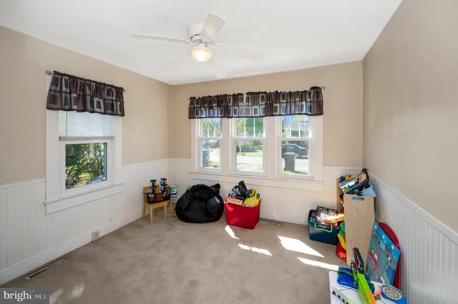 105 Chatham St, Fredericksburg, VA 22405 - #3