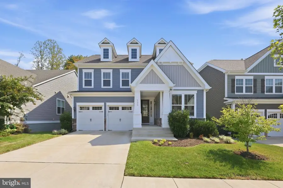 125 Hibiscus Dr, Stafford, VA 22554 - #2