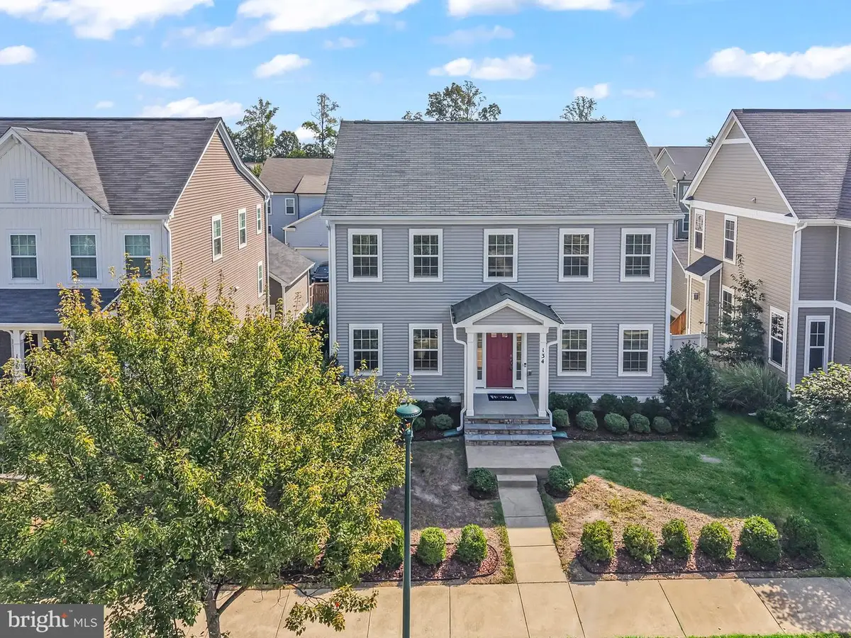 134 Gardenia Dr, Stafford, VA 22554 - #1