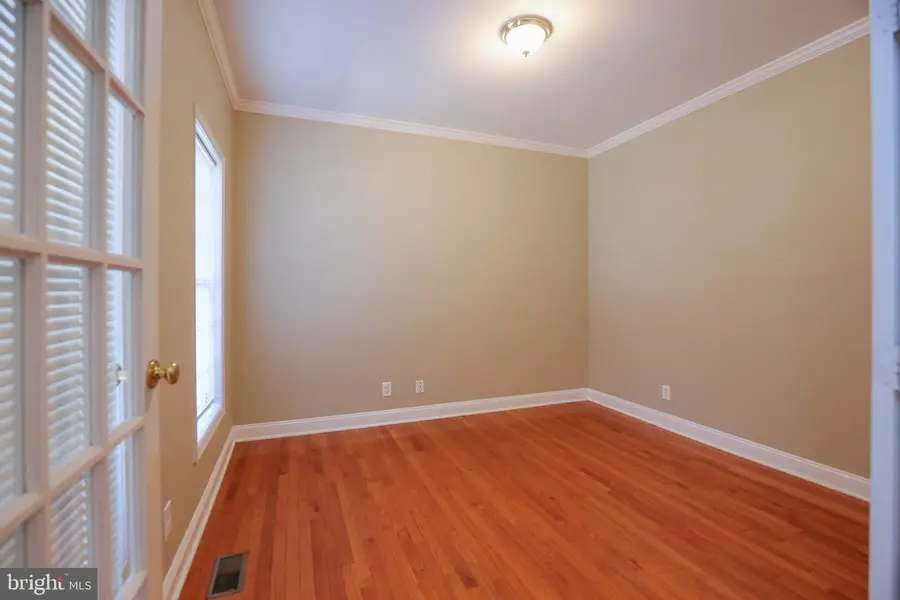 24 Bush Hill Ct, Fredericksburg, VA 22405 - #3