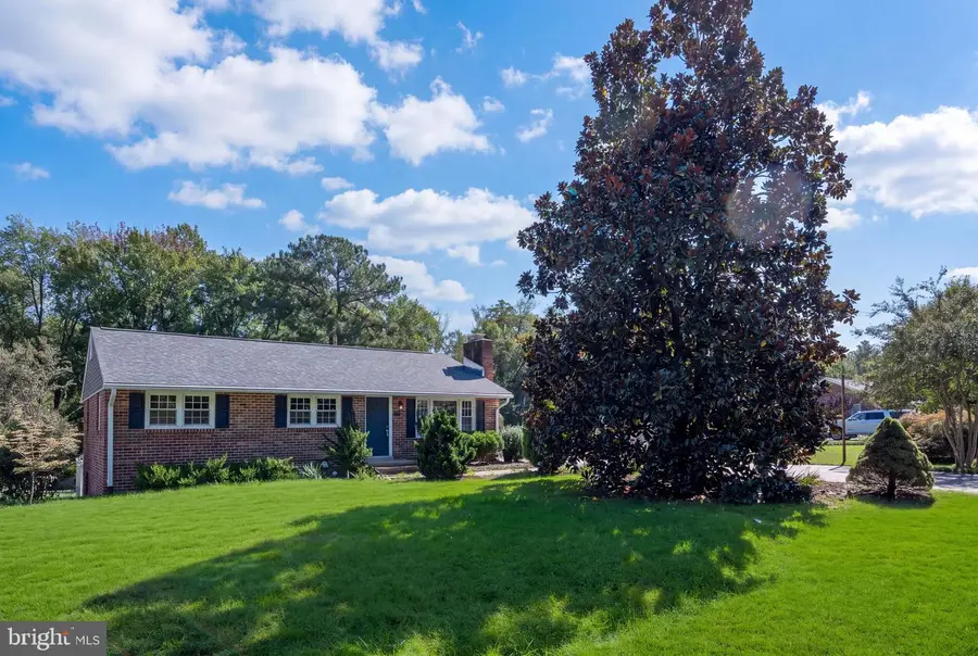 256 Anderson Dr, Fredericksburg, VA 22405 - #2