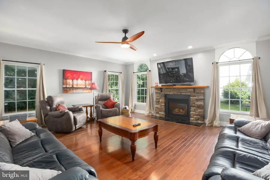 7 Norfolk St, Fredericksburg, VA 22406 - #3