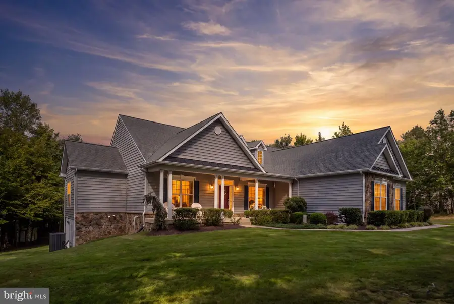 444 Gentle Breeze Cir, Fredericksburg, VA 22406 - #2