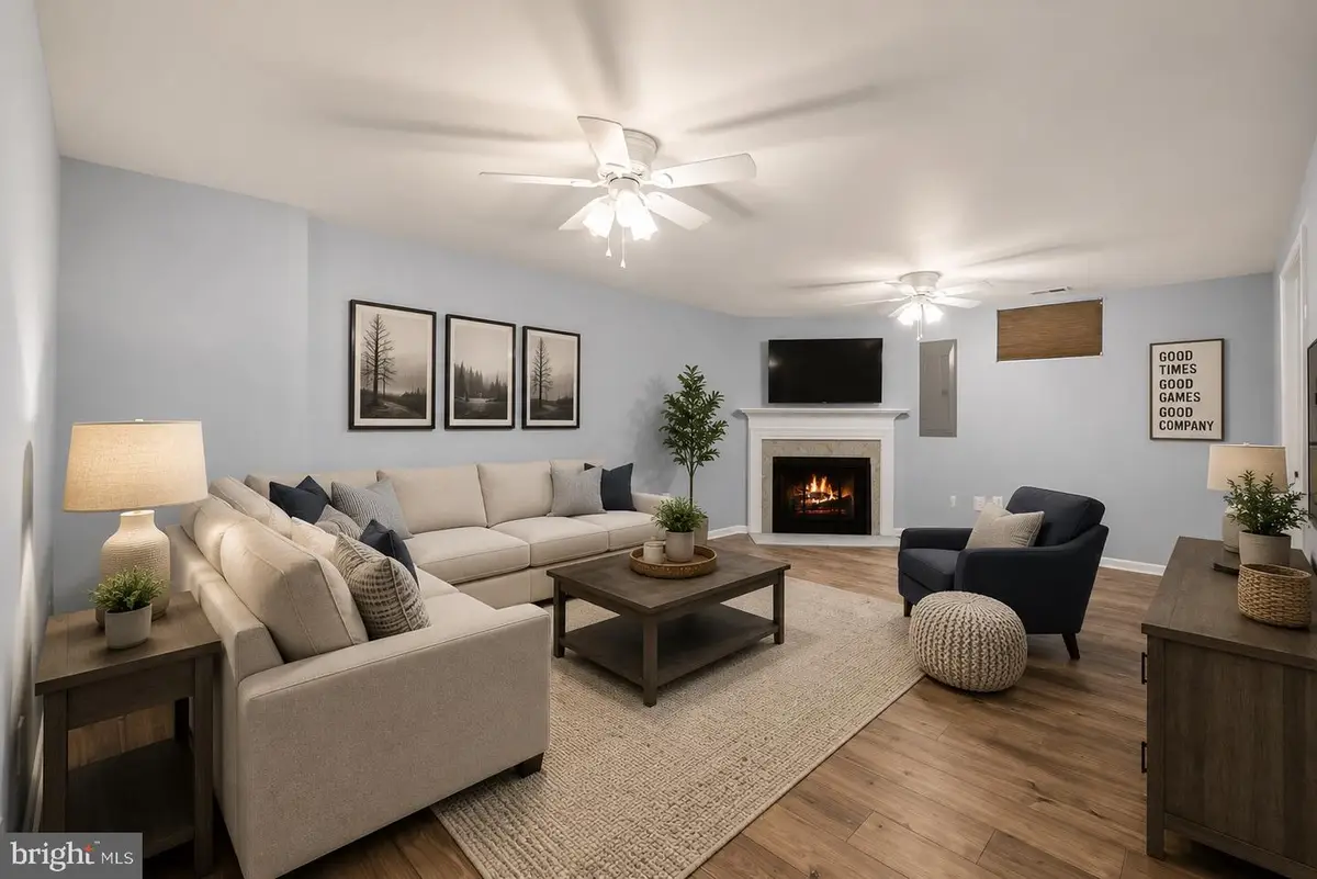 601 Twin Brook Ln, Stafford, VA 22554 - #1
