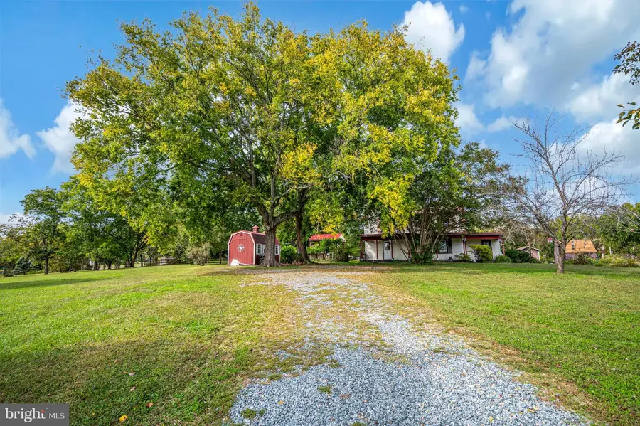 836 Truslow Rd, Fredericksburg, VA 22406 - #3