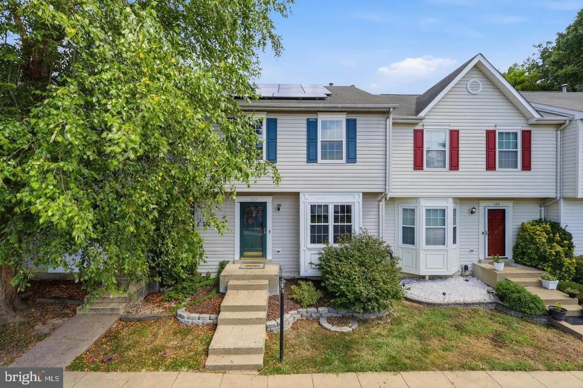 107 Bridgewood Ct, Stafford, VA 22554 - #1
