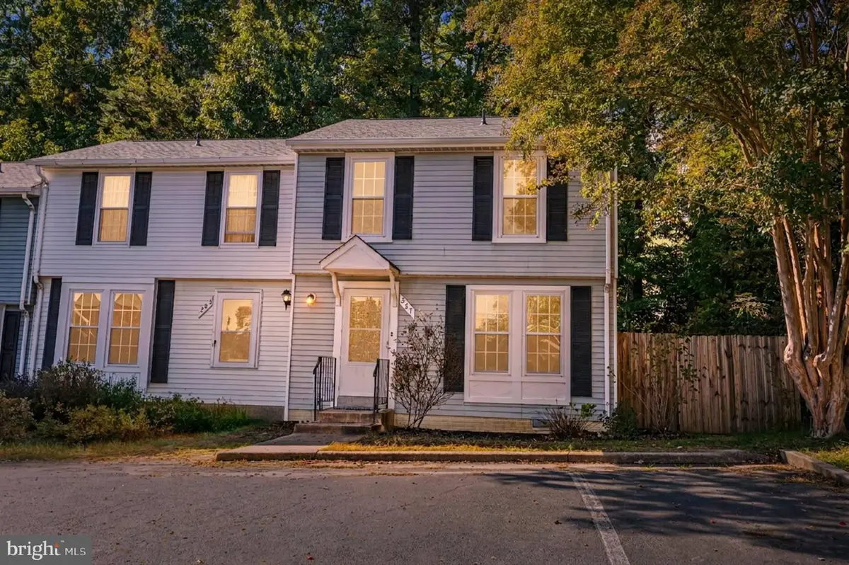207 Essex St #4, Stafford, VA 22554 - #1