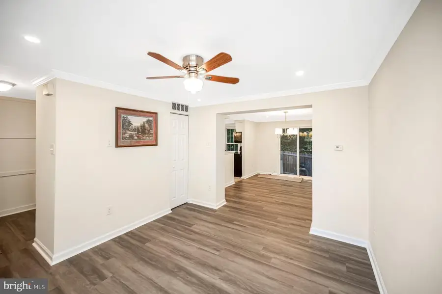 207 Essex St #4, Stafford, VA 22554 - #3