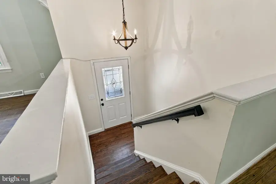 9 Cherry Tree Ln, Fredericksburg, VA 22405 - #3