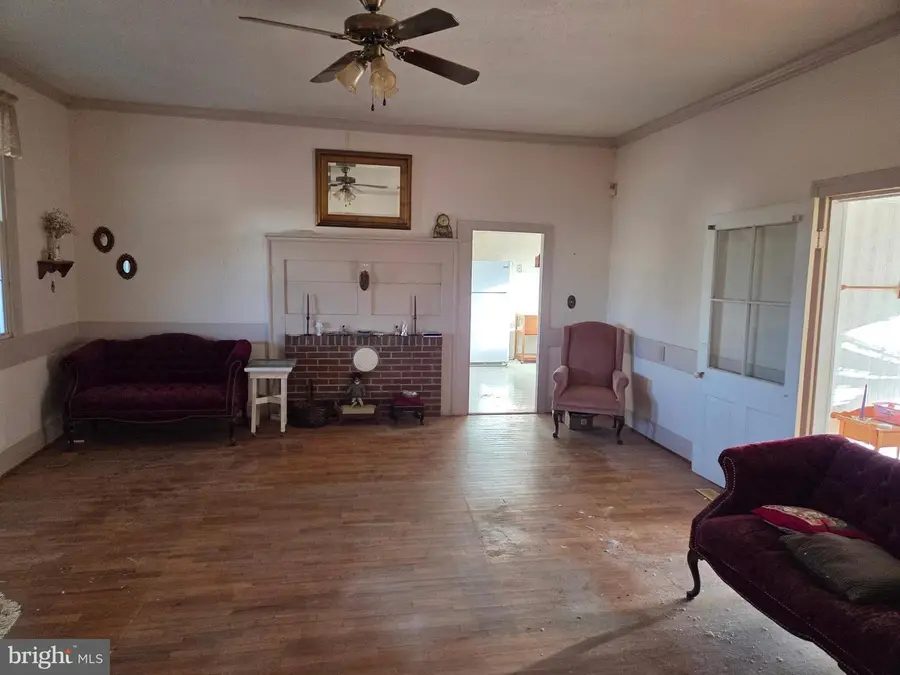 32181 Monroe Rd, Franklin, VA 23851 - Image #2