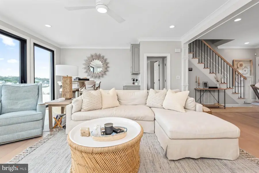 2021 Thomas Bishop Ln, Virginia Beach, VA 23454 - Image #3