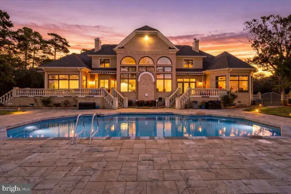 1249 Inlynnview Rd, VIRGINIA BEACH, VA 23454