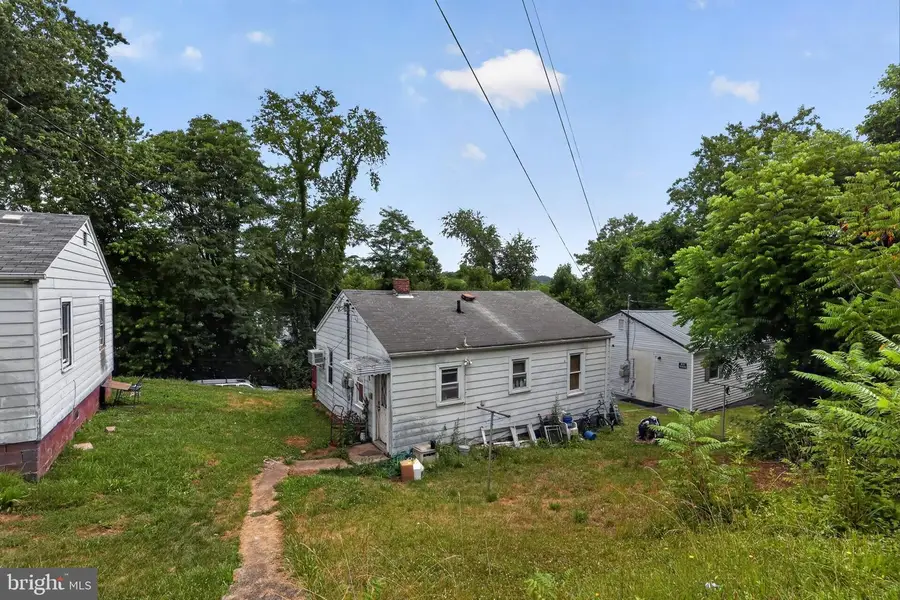 187 Couty Dr, Bristol, VA 24202 - #3