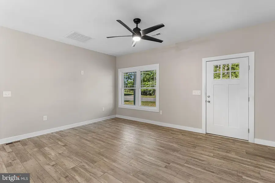 54 Bay Pointe Drive, Montross, VA 22520 - Image #3