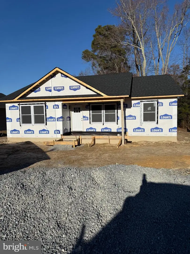 826 S Glebe Rd, Montross, VA 22520 - Image #2