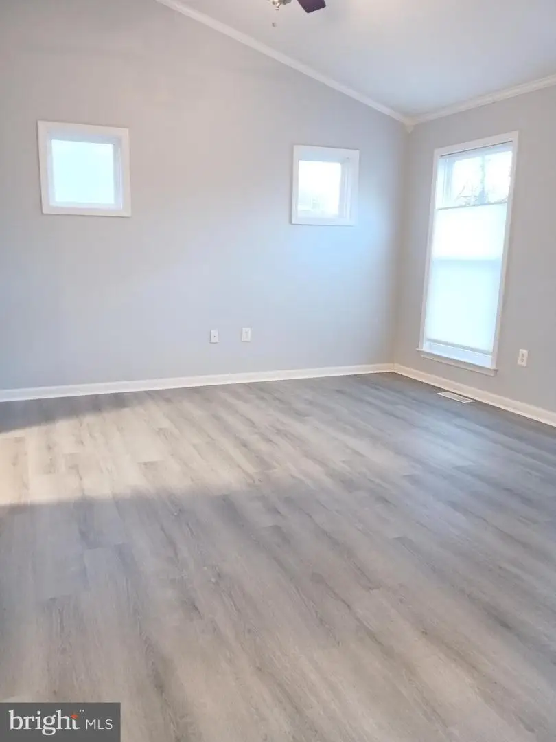 189 Piney Forest Dr, Colonial Beach, VA 22443 - Image #2