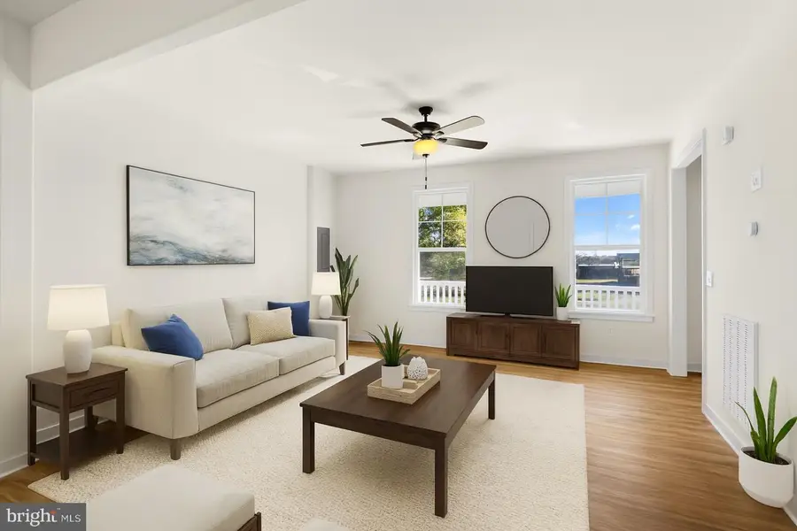 739 Lakeview Dr, Colonial Beach, VA 22443 - Image #3