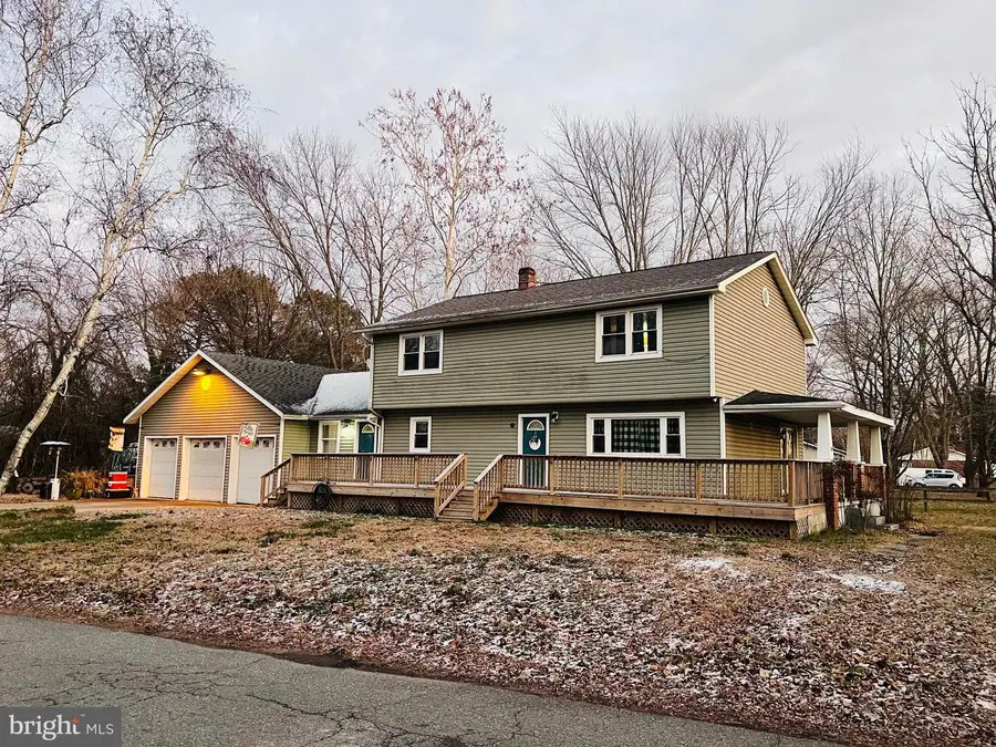 320 Cedar Ave, Colonial Beach, VA 22443 - Image #3