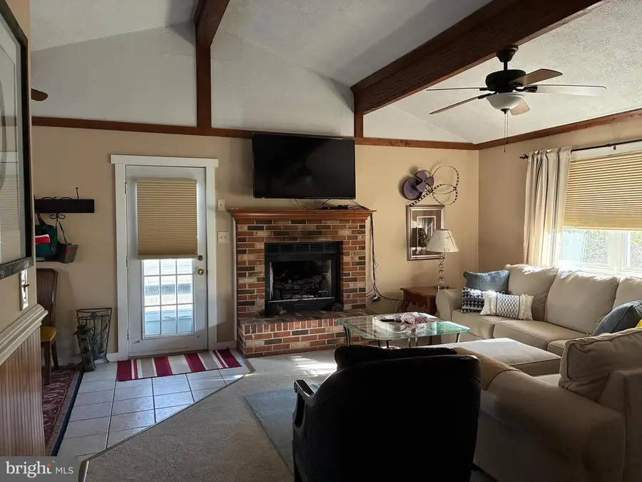 50 Greenway Dr, Colonial Beach, VA 22443 - #3