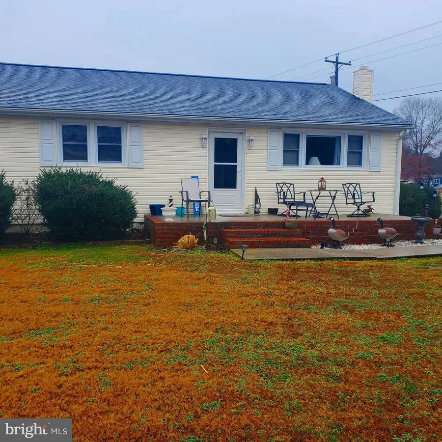 204 Chatham Village Rd, Montross, VA 22520 - #2