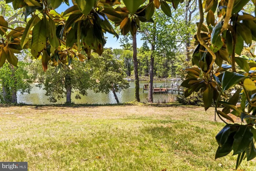 198 Canoe Pl, Montross, VA 22520 - #3