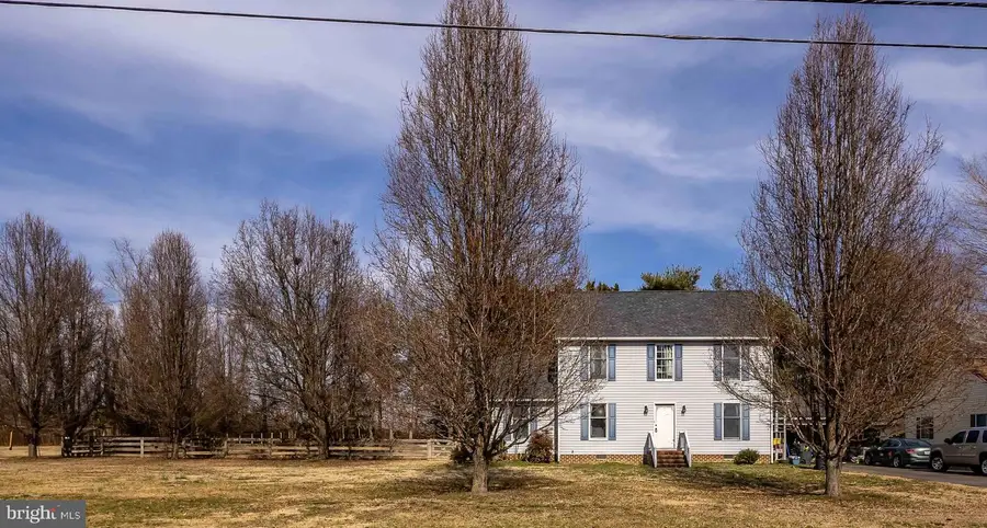 139 Wakefield St, Montross, VA 22520 - #2