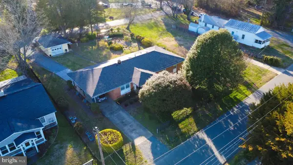 946 Bryant Ave, COLONIAL BEACH, VA 22443