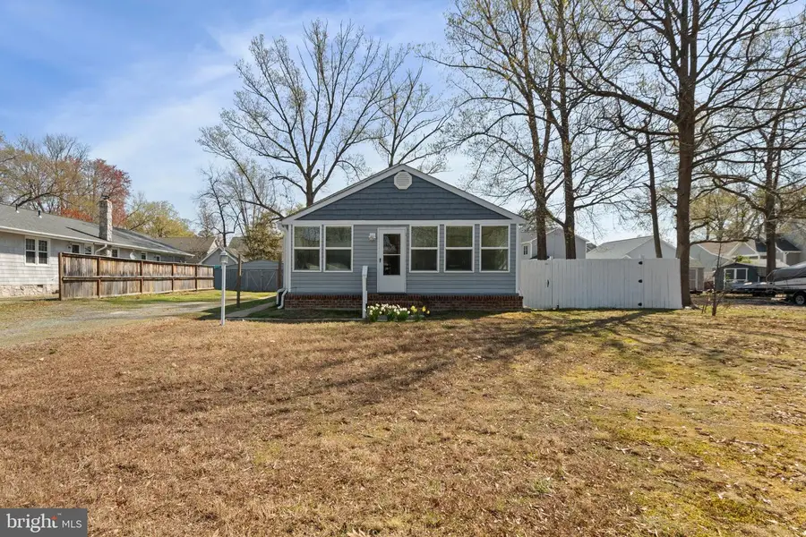 1216 Marshall Ave, Colonial Beach, VA 22443 - #3