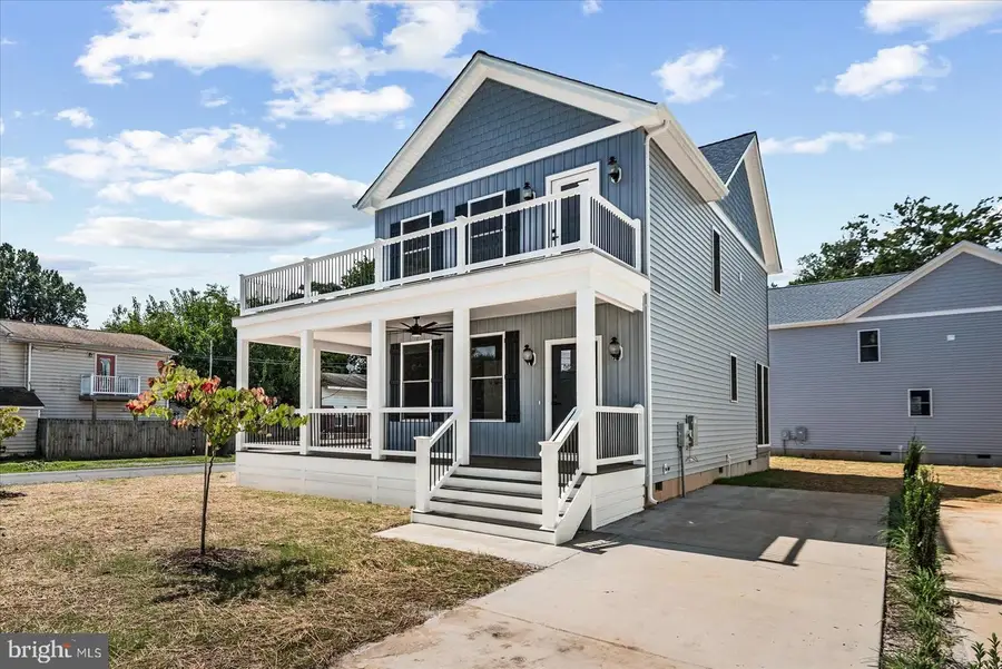 700 Taggart St, Colonial Beach, VA 22443 - #3