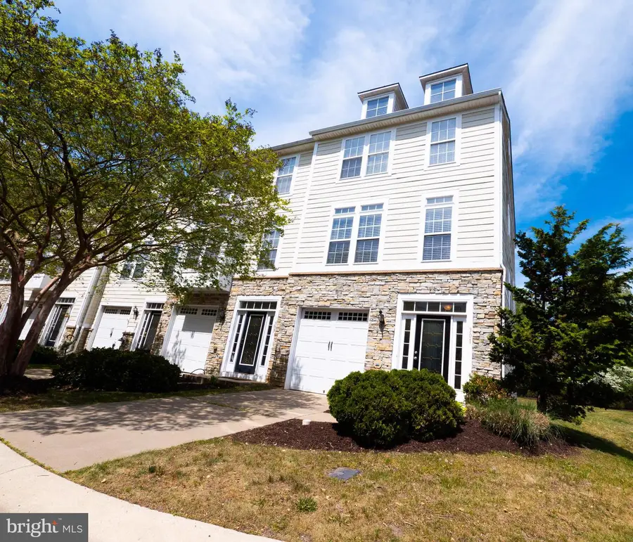 301 Monroe Point Dr, Colonial Beach, VA 22443 - #2