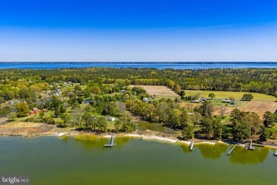 4809 Coles Point Rd, Hague, VA 22469 - #2