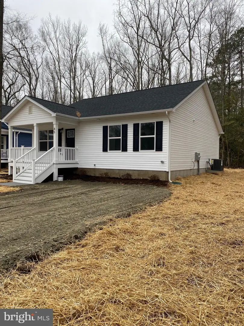 921 Jackson St, Colonial Beach, VA 22443 - #3