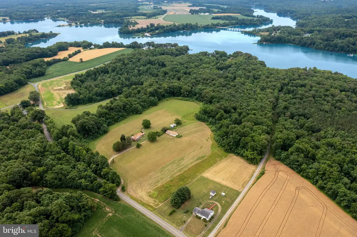 5050 Zacata Rd, Montross, VA 22520 - #1