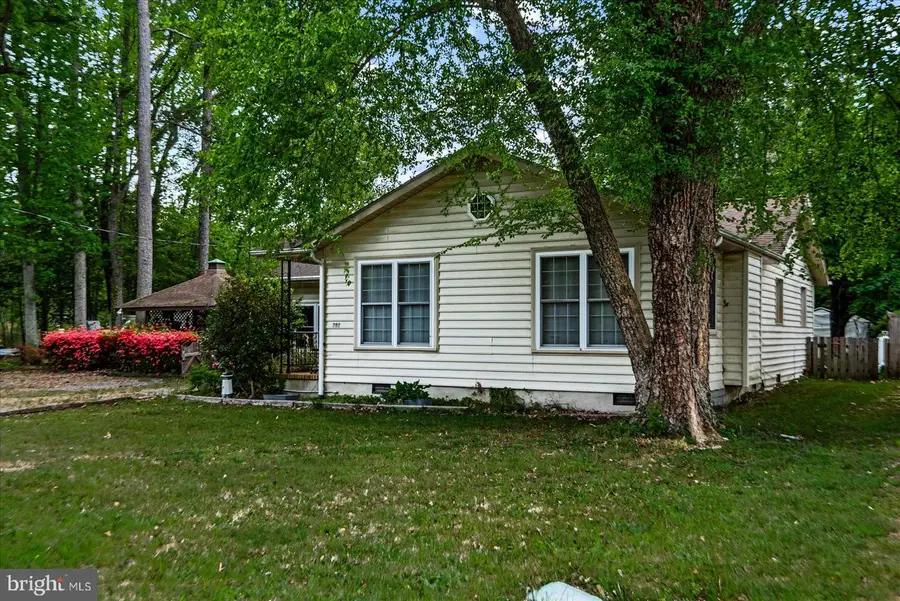 797 Forest Grove Rd, Colonial Beach, VA 22443 - #2