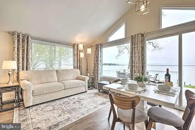 222 Shore Dr, Colonial Beach, VA 22443 - #2