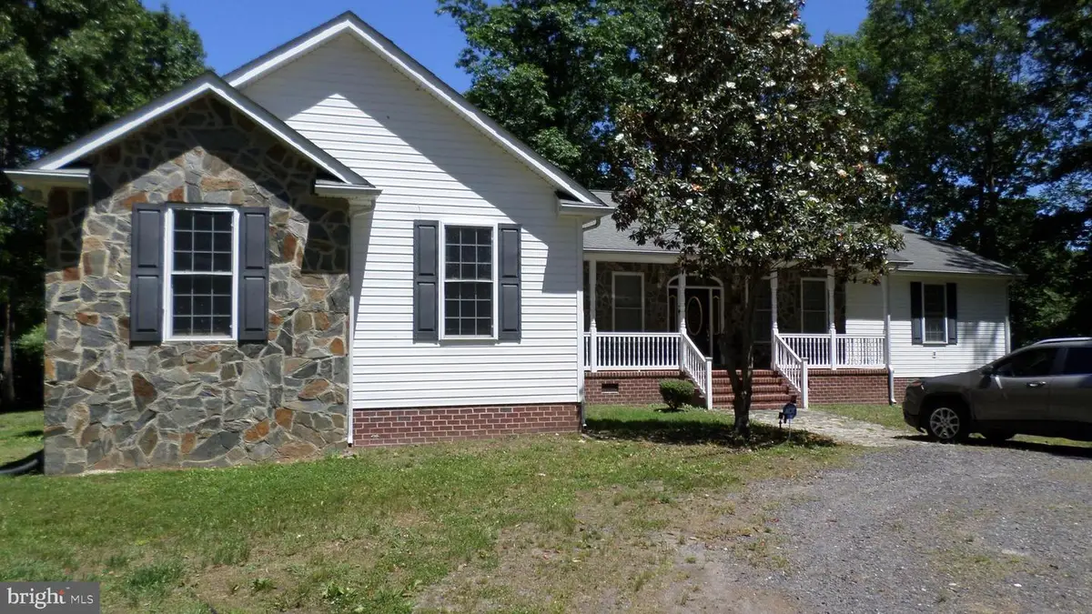 202 Baylor Dr, Montross, VA 22520 - #1