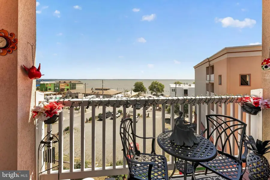 103 N Irving Ave #404, Colonial Beach, VA 22443 - #2